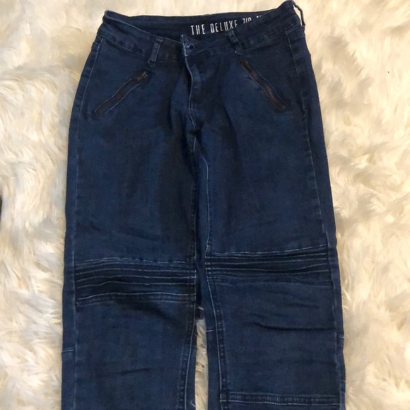 Jeans - Picture 5 of 5